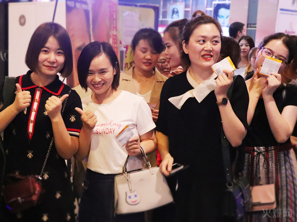 �c��ͬ�����pϲ�R�T���𱬾W(w��ng)�l(f��)������YƷ��������Ո200���T�����Ӱ��